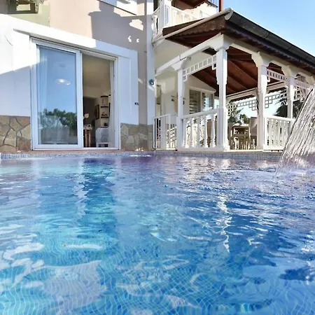 Private Pool. * פאטהיה